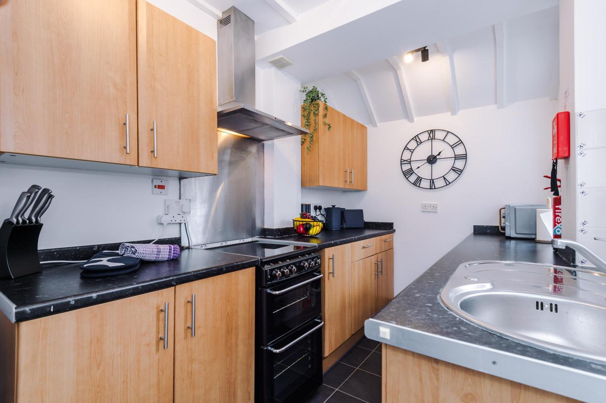 New! Stunning 2-Bed City-Centre Home In Chester By 53 Degrees Property - Ideal For Couples & Groups - Sleeps 6! Exterior foto